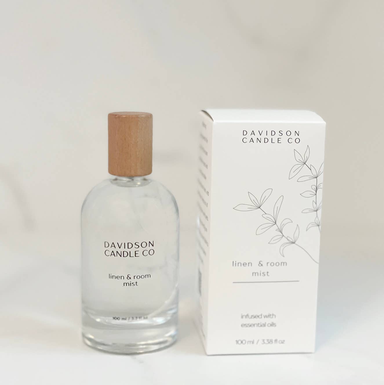Davidson Candle Company LLC - Linen & Room Mist with Box / Air Freshener/ case of 6: Grapefruit