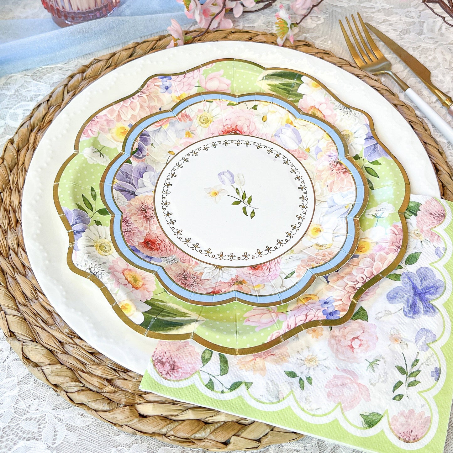 Kate Aspen - Tea Time Party 78 Piece Party Tableware Set (16 Guests)