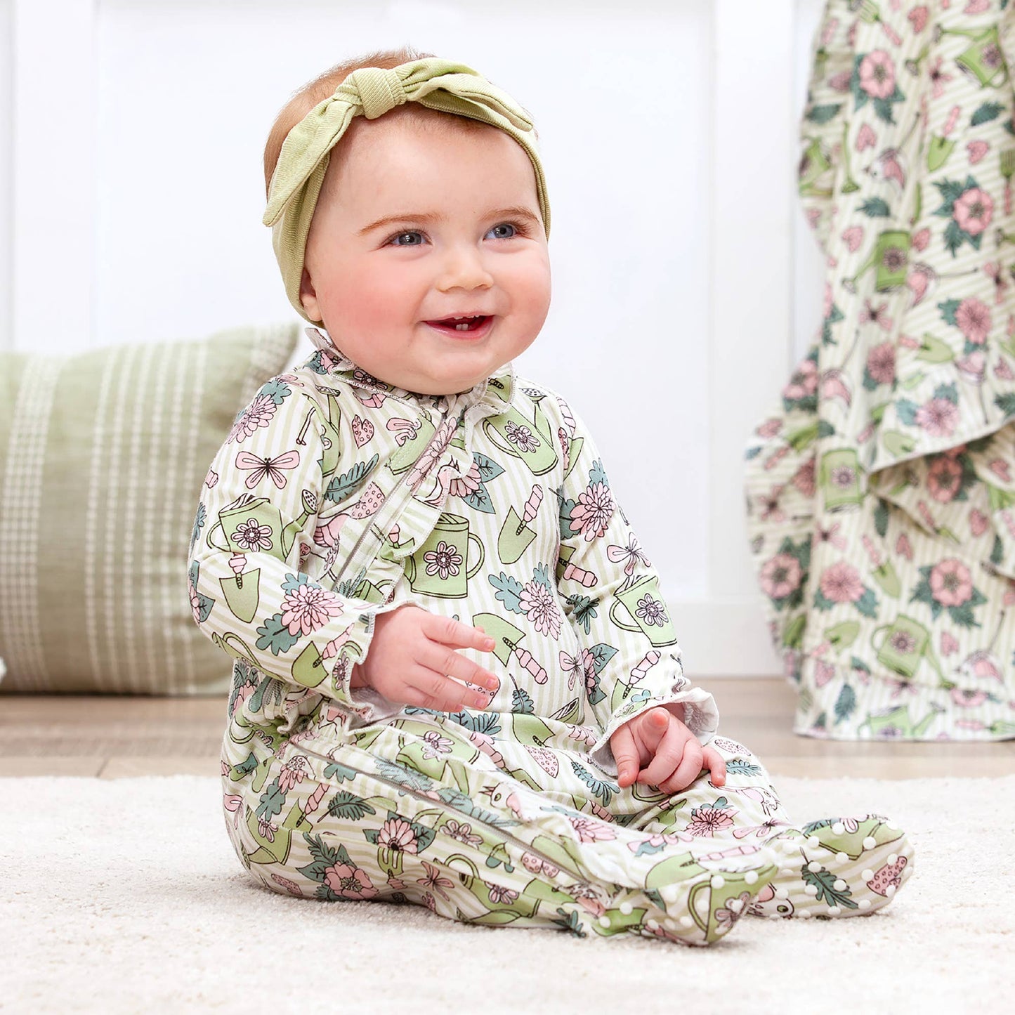 Tesa Babe - Garden Bloom Zipper Bamboo Romper: 3-6M