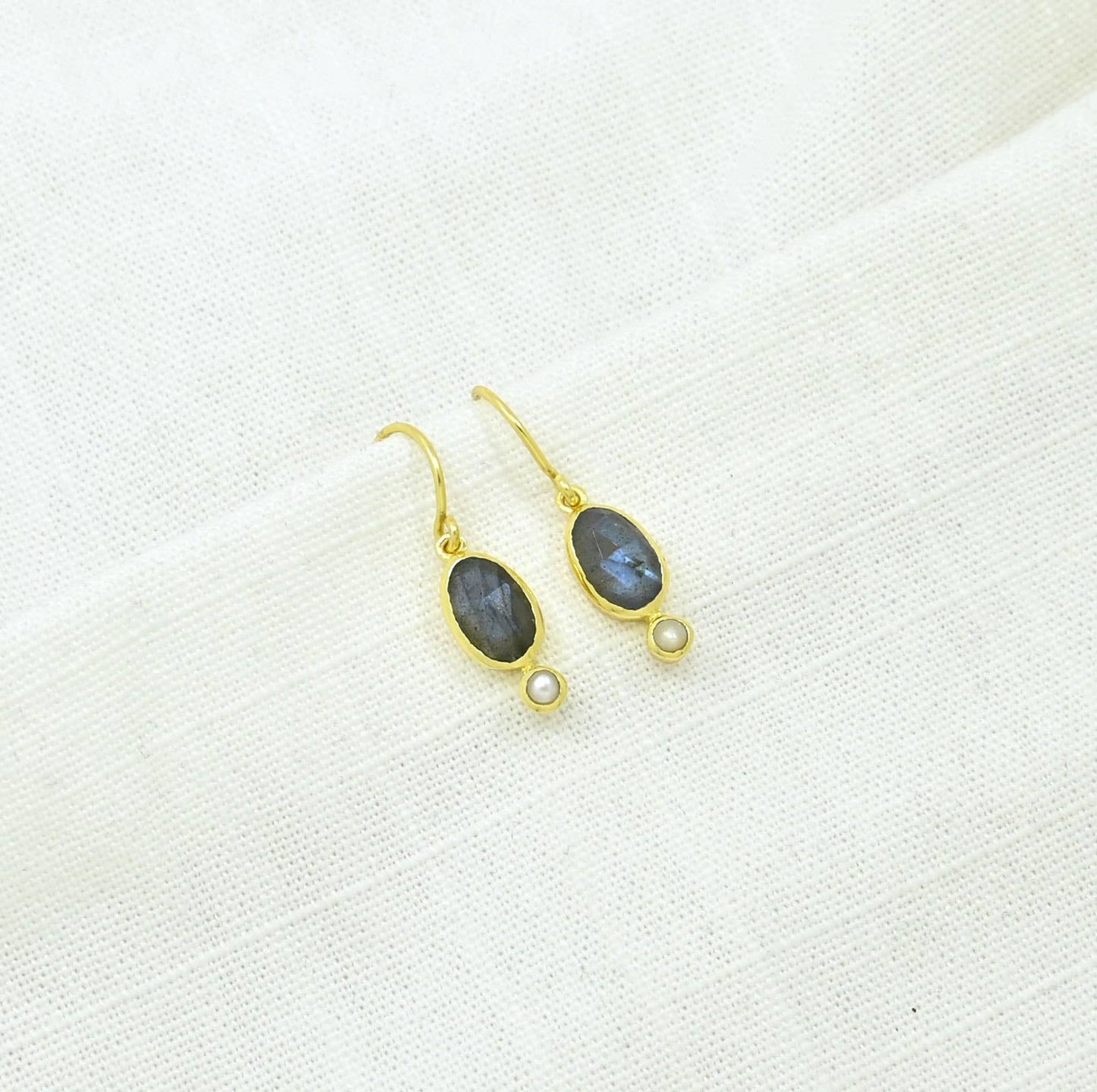 Schmuckoo Berlin - Fiona Earrings Gold - Labradorite & Pearl