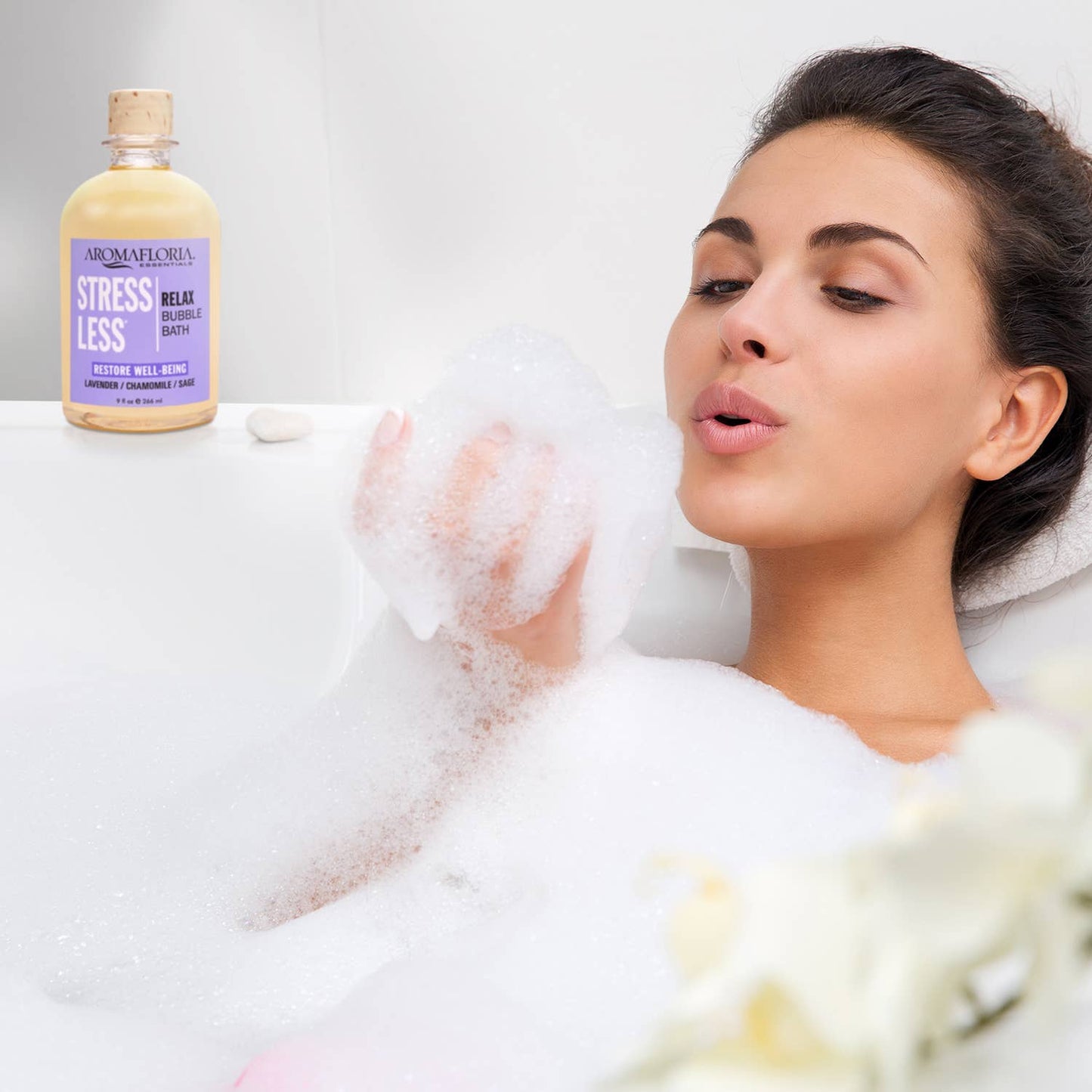 Aromafloria Essentials - Stress Less Relax Bubble Bath