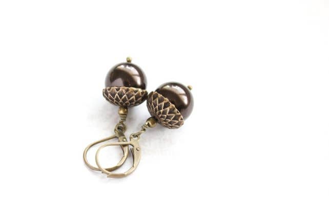 A Pocket of Posies - Pearl Acorn Earrings - Chocolate Brown - ANTIQUED BRASS: Brown