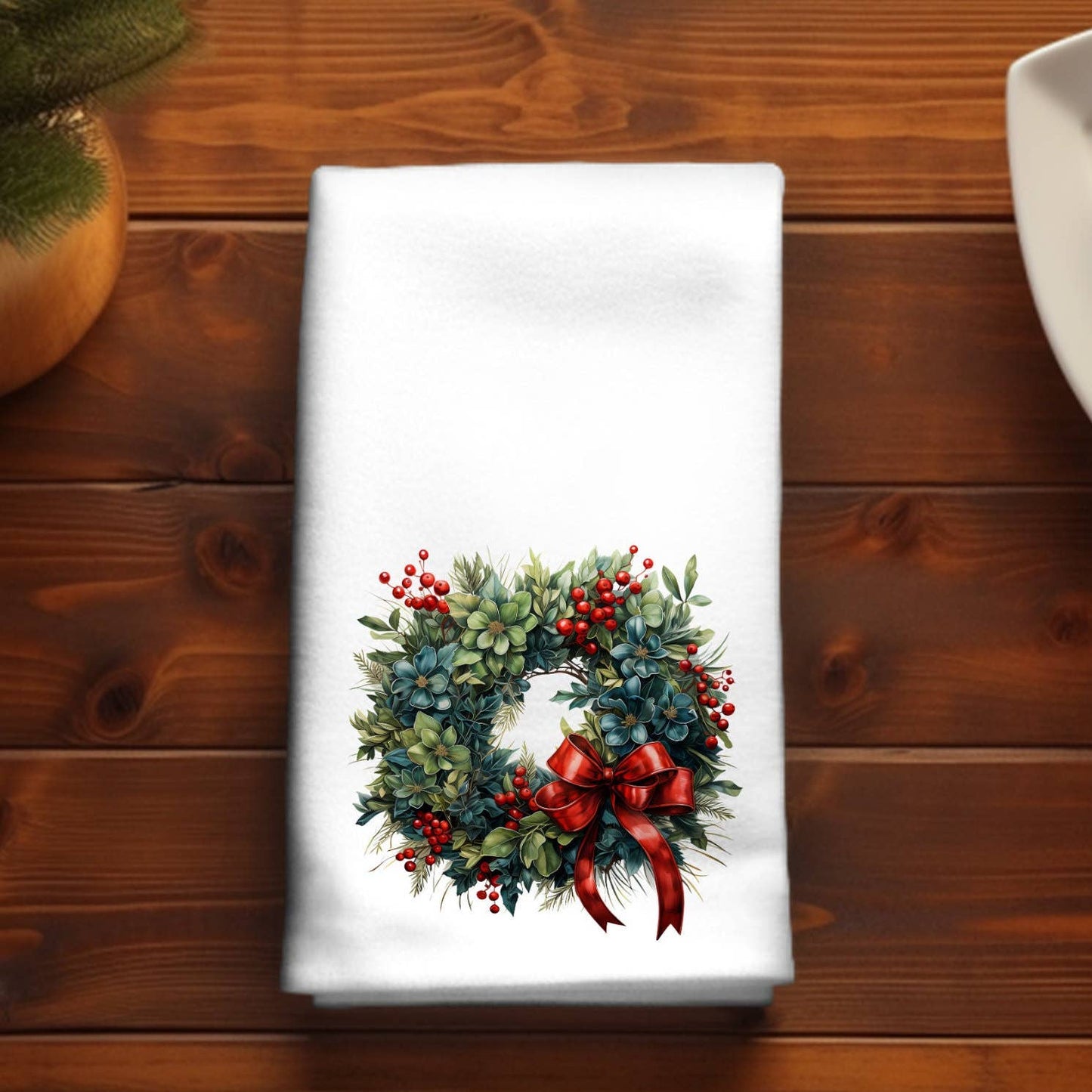 Fernville Creations - Holiday Fingertip Towel with Wreath Decor for Christmas