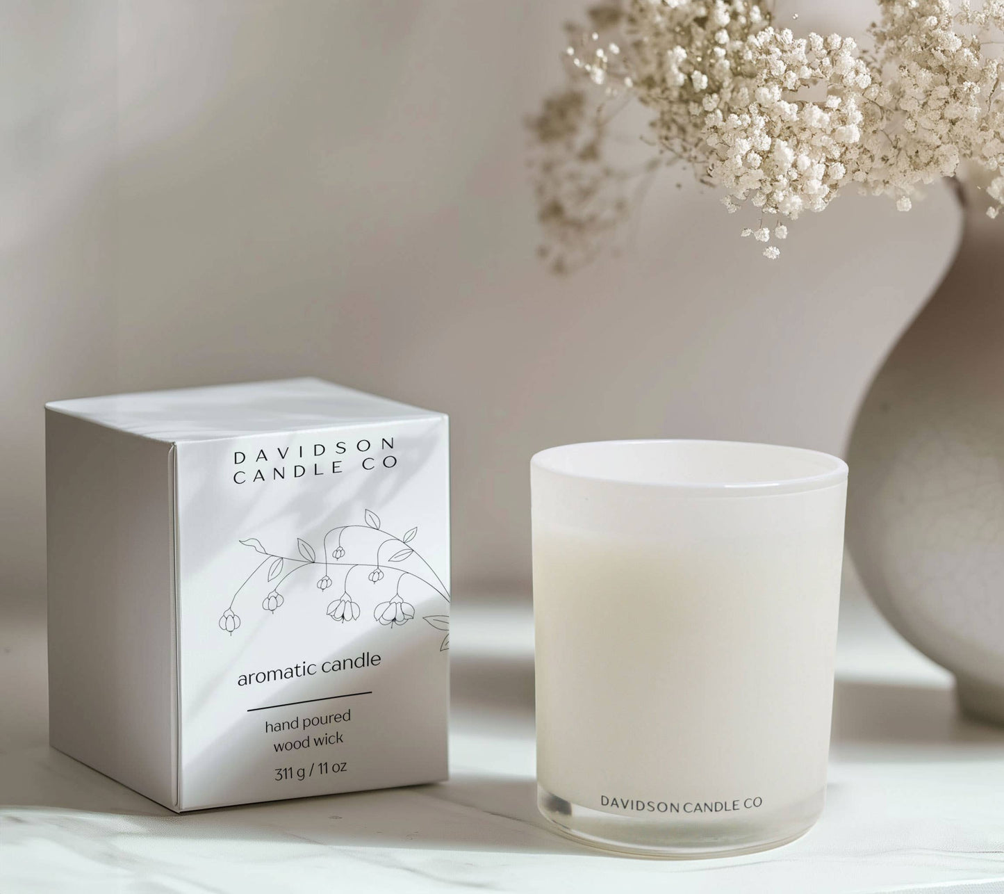 Davidson Candle Company LLC - 11 oz glass jar candle in box : White Tea