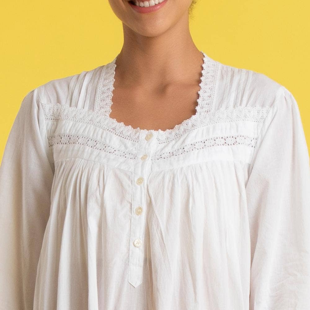 Mahogany - Jennifer Gown