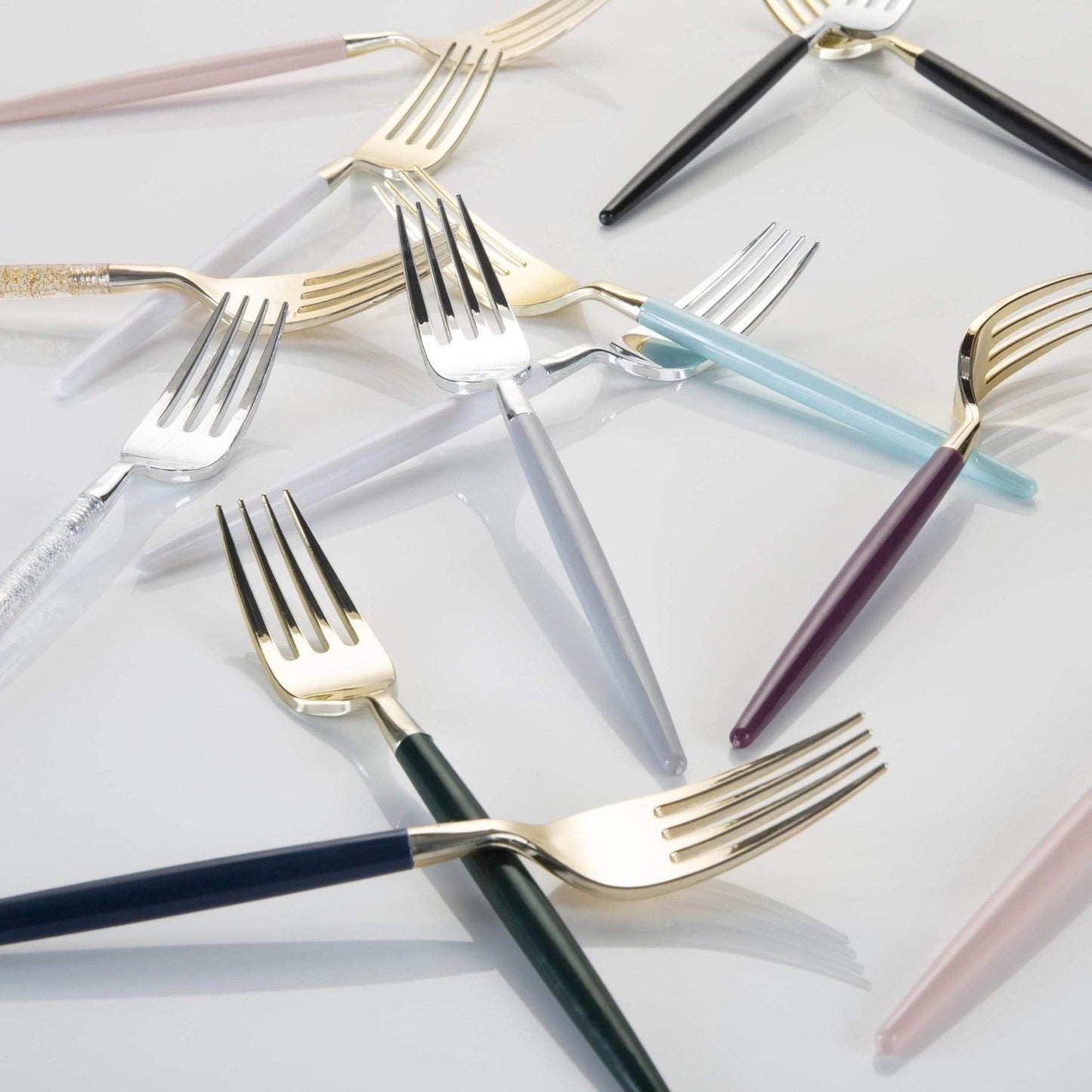 Luxe Party - Emerald • Gold Plastic Cutlery Set | 32 Pieces