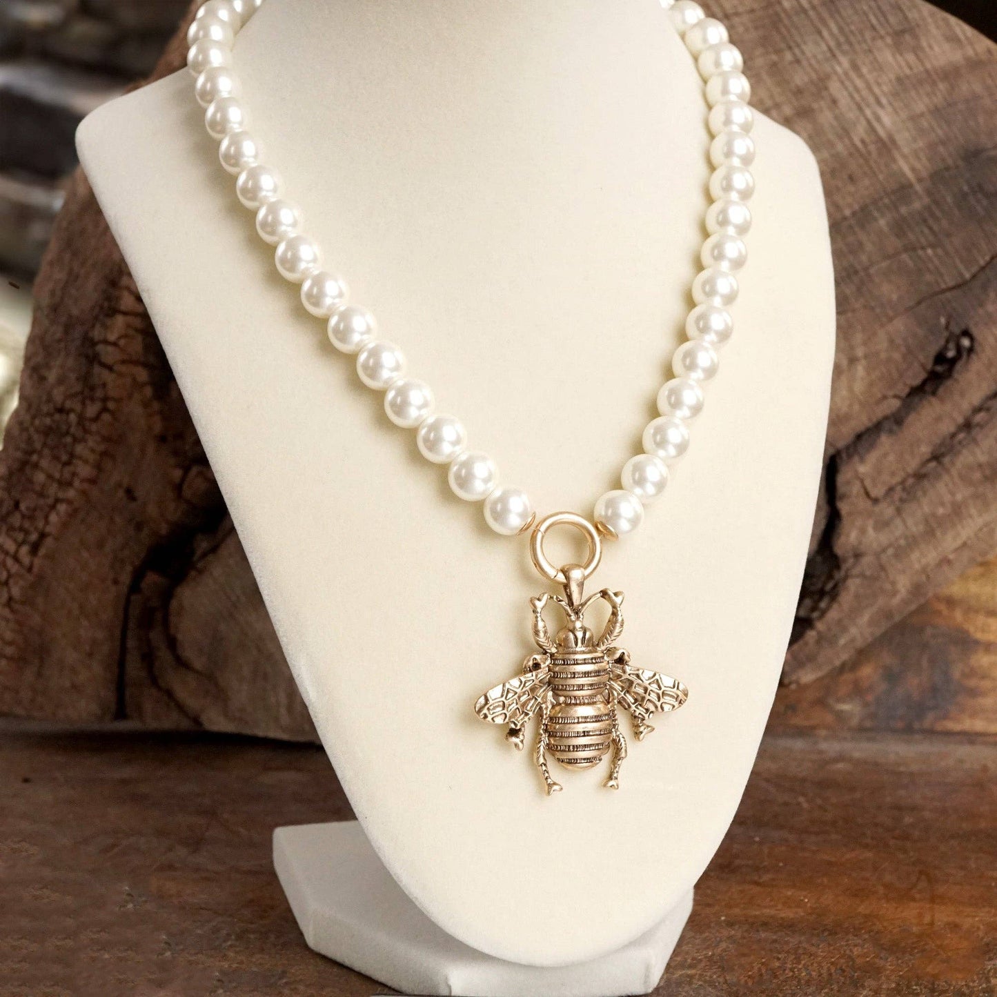 PennyLine inc - Boho Bee Pearls Statement Timeless Necklace in Worn Gold