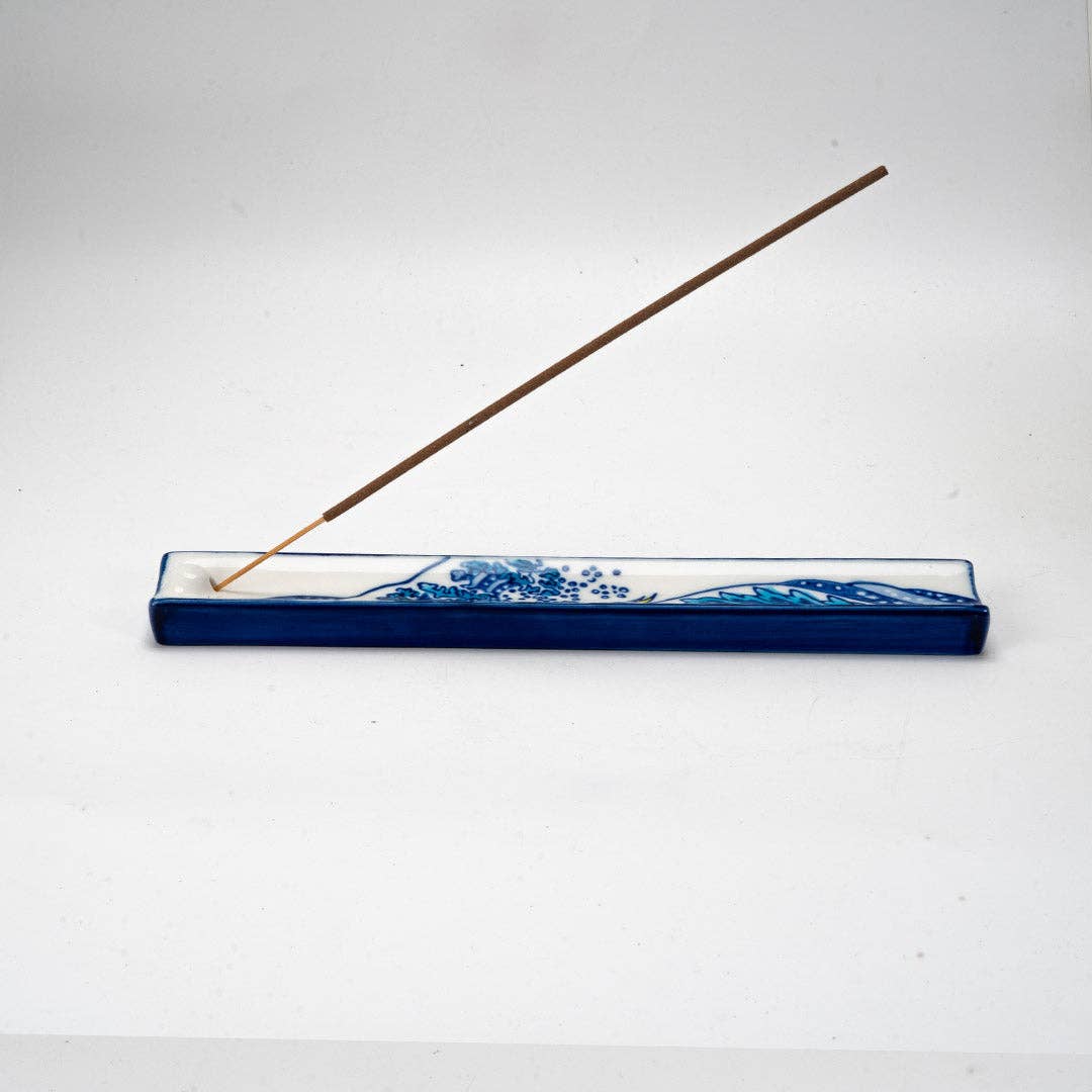 Urban Tokyo - Handpainted Ceramic Incense Holder 9 inch L Great Wave (1/72)