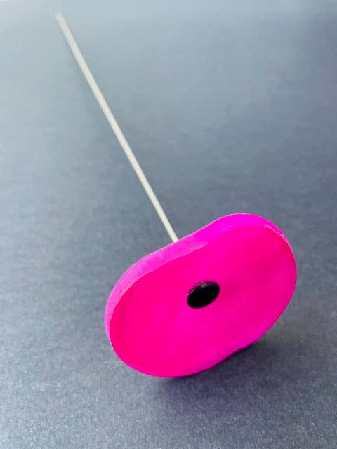 CARNEOL GLASS - Small Glass Flower For Inside In Fuscia