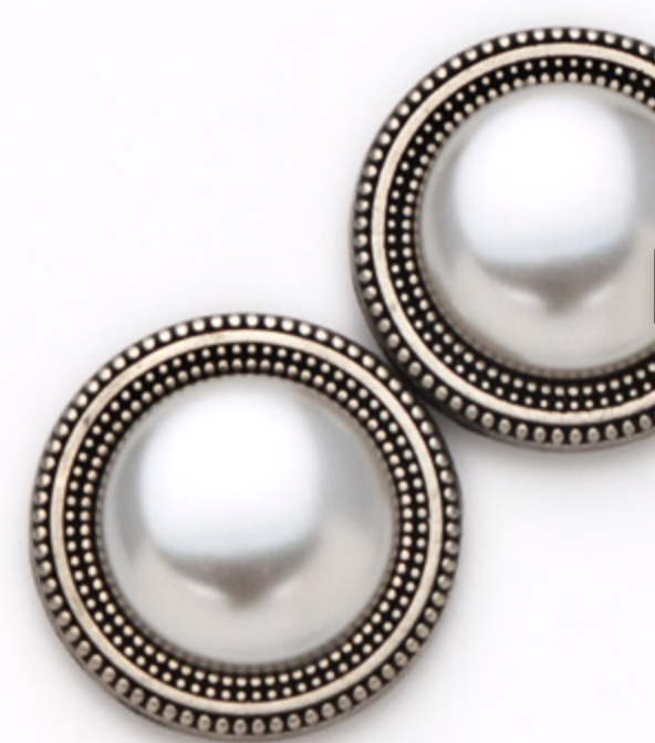 MagneButton - Pearl White HIGH dome Magnet Button Pin Set