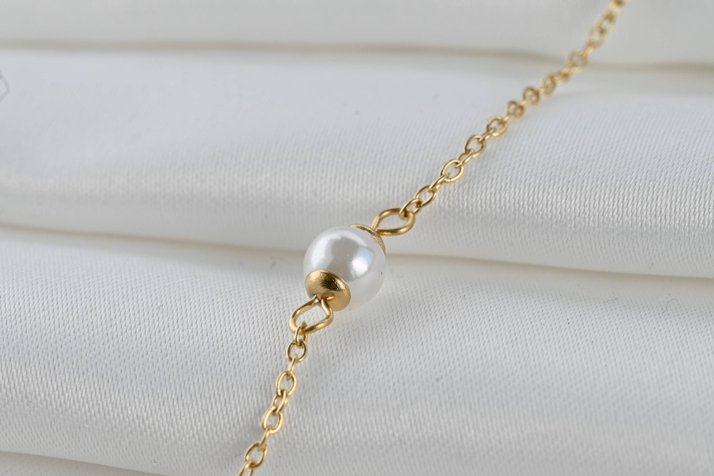 Blueyejewelry - Dainty Pearl Bracelets - 18k Gold Pearl Chain Bracelets: C. Full Pearl