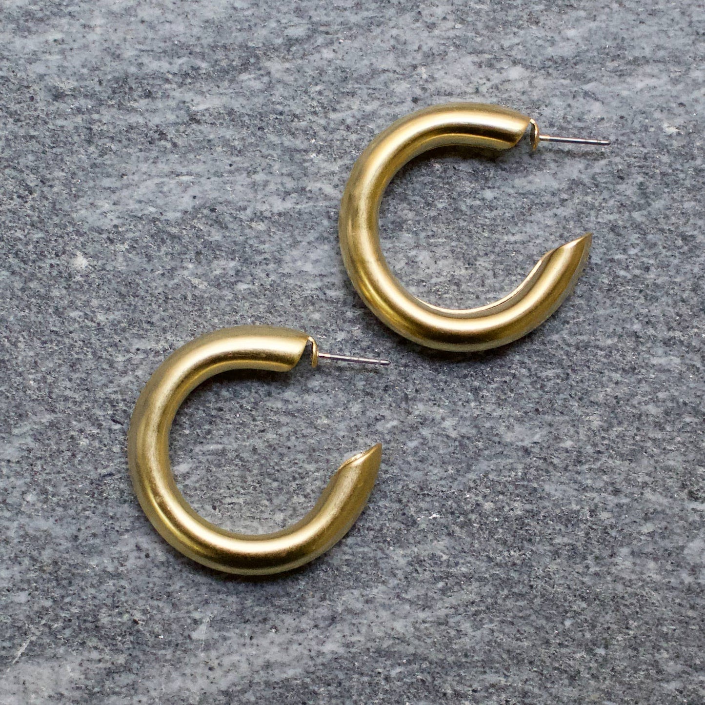 a.v. max - Bella Hoops: Silver