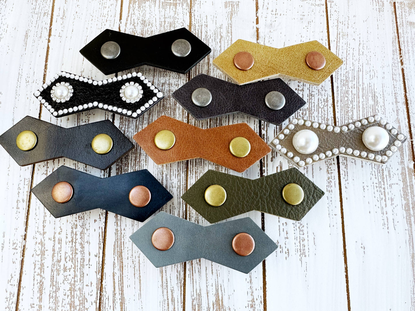 KardiKlips - Cinch Clip for Clothing, Unique Versatile Belt Alternative