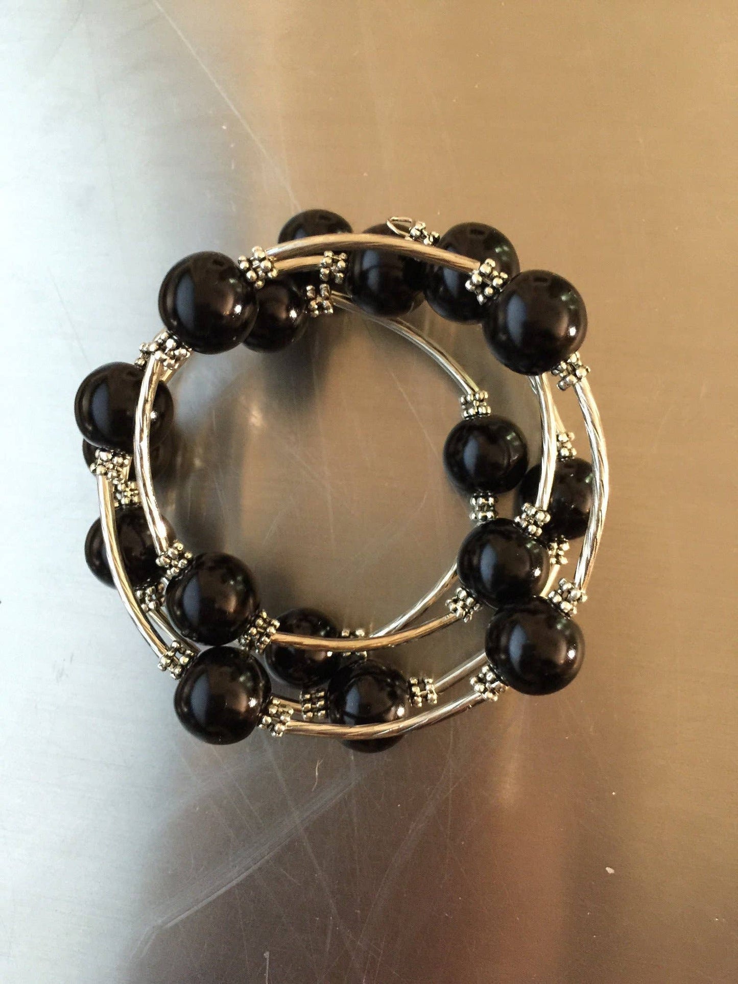 Sea Lily - 100BK- Black Shell Pearl Wrap Bracelet