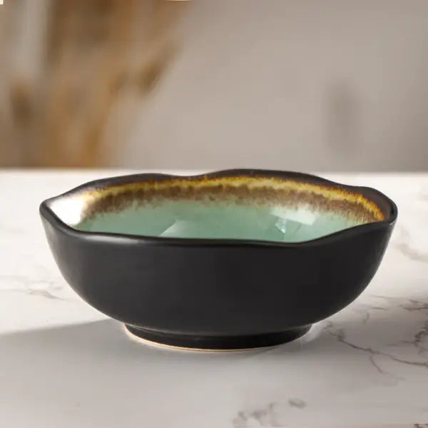 Urban Tokyo - Midori Kanyu 4.75"Dia x 1.75"H Round Porcelain Shallow Bowl