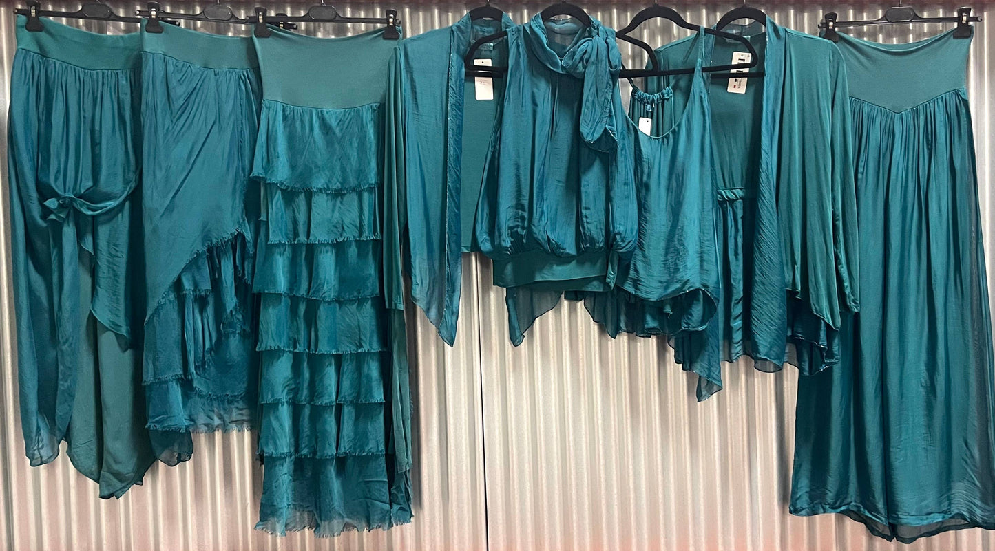 Dance in Paris - Silk Tear Solid Skirt: Teal / One Size
