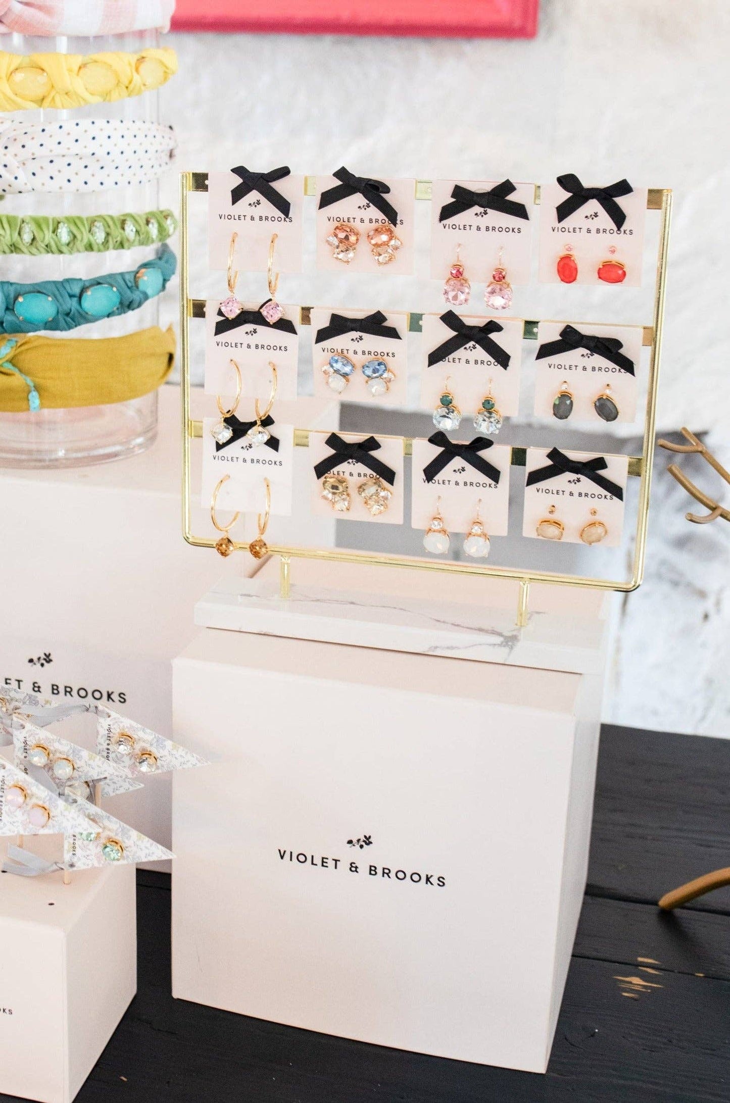 Violet & Brooks - 3-Tier Earring Display: Item