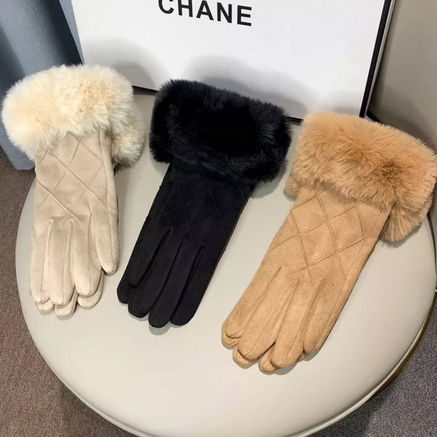PEACH ACCESSORIES - Winter Elegance Faux Fur Trimmed Gloves HA296: Taupe
