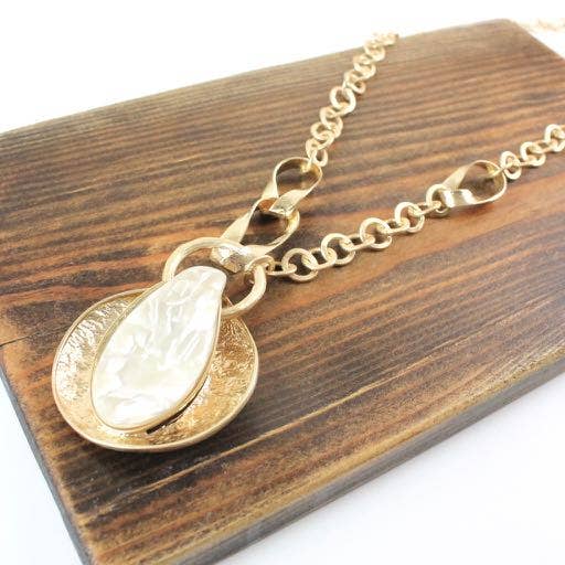 Pretty Persuasions - N20103 Statement Pendant Chain Link Necklace: 01 GD