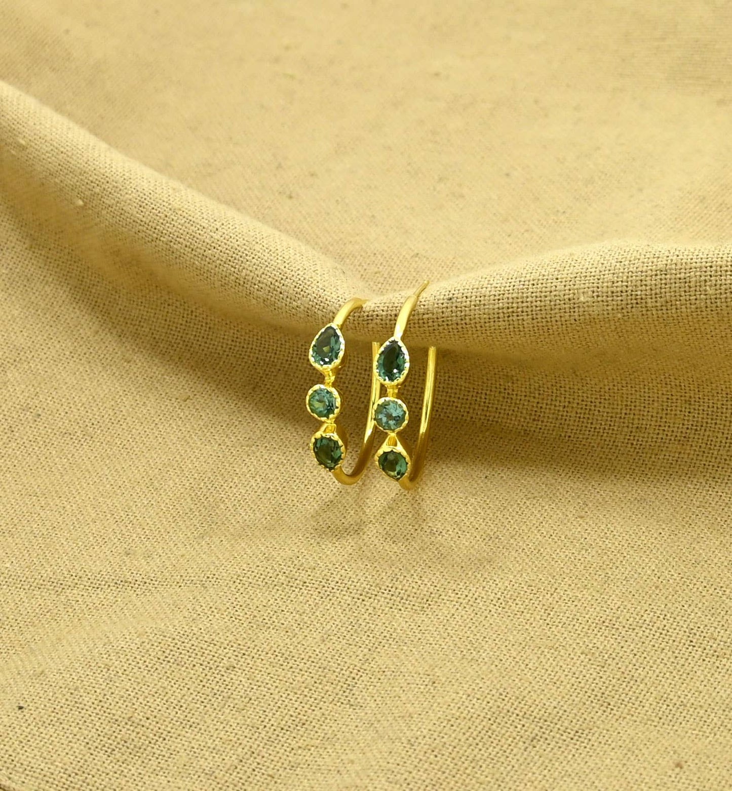 Schmuckoo Berlin - Spun of Gold Earrings - Green Tourmaline