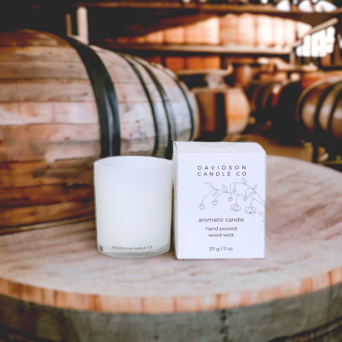 Davidson Candle Company LLC - 11 oz glass jar candle in box : White Tea