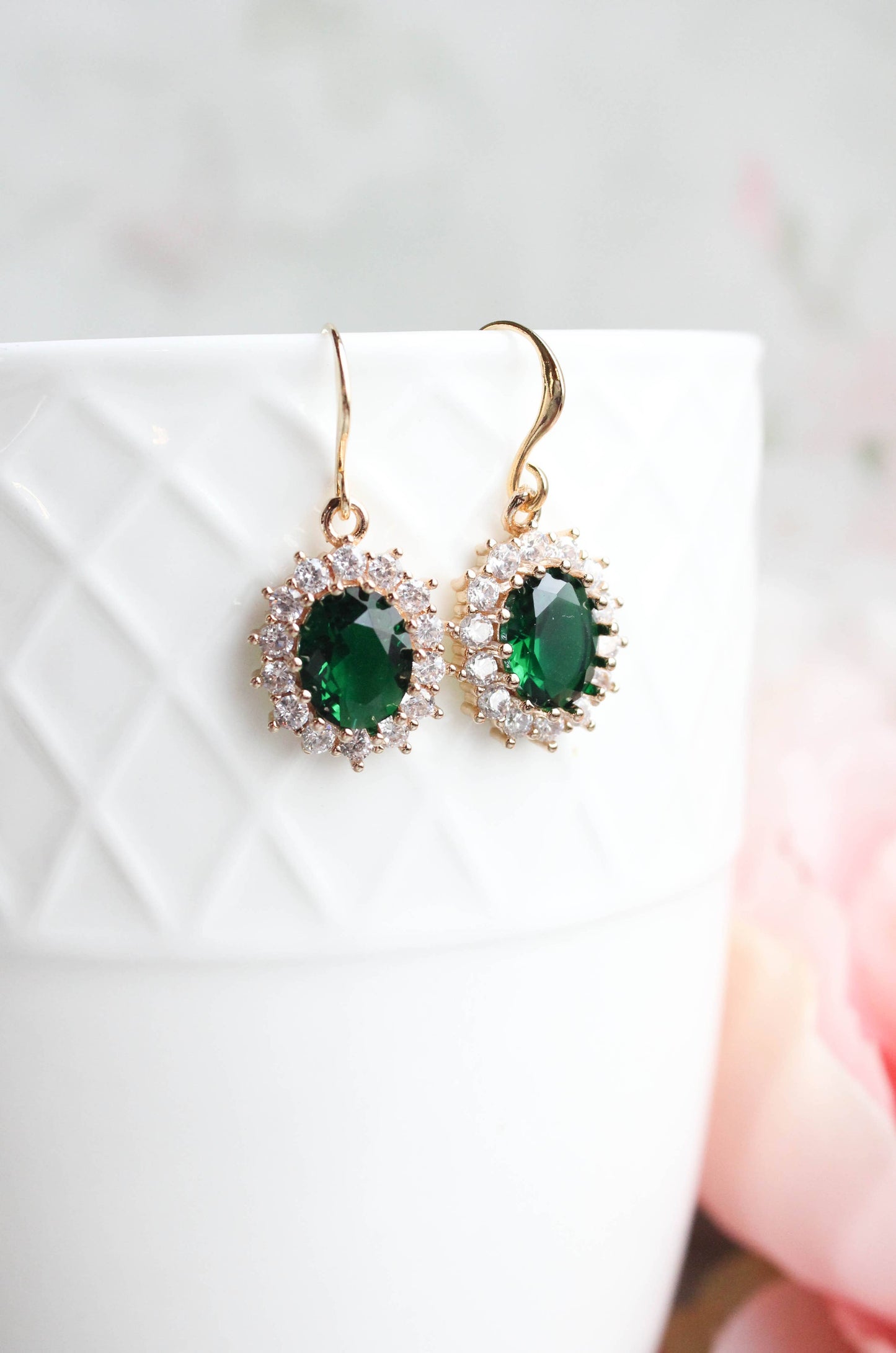 A Pocket of Posies - Emerald Green Oval Glass Earrings: Gold