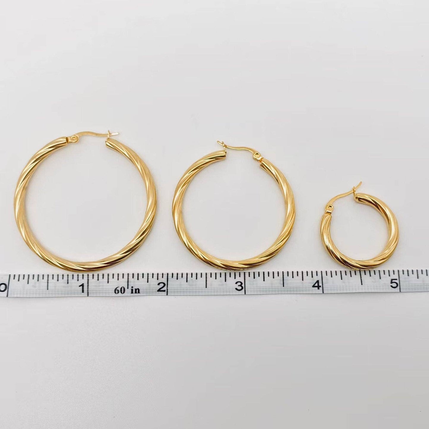 Mio Queena - 18K Gold Plated Stainless Steel Cable Hoop Earrings - FGS: M