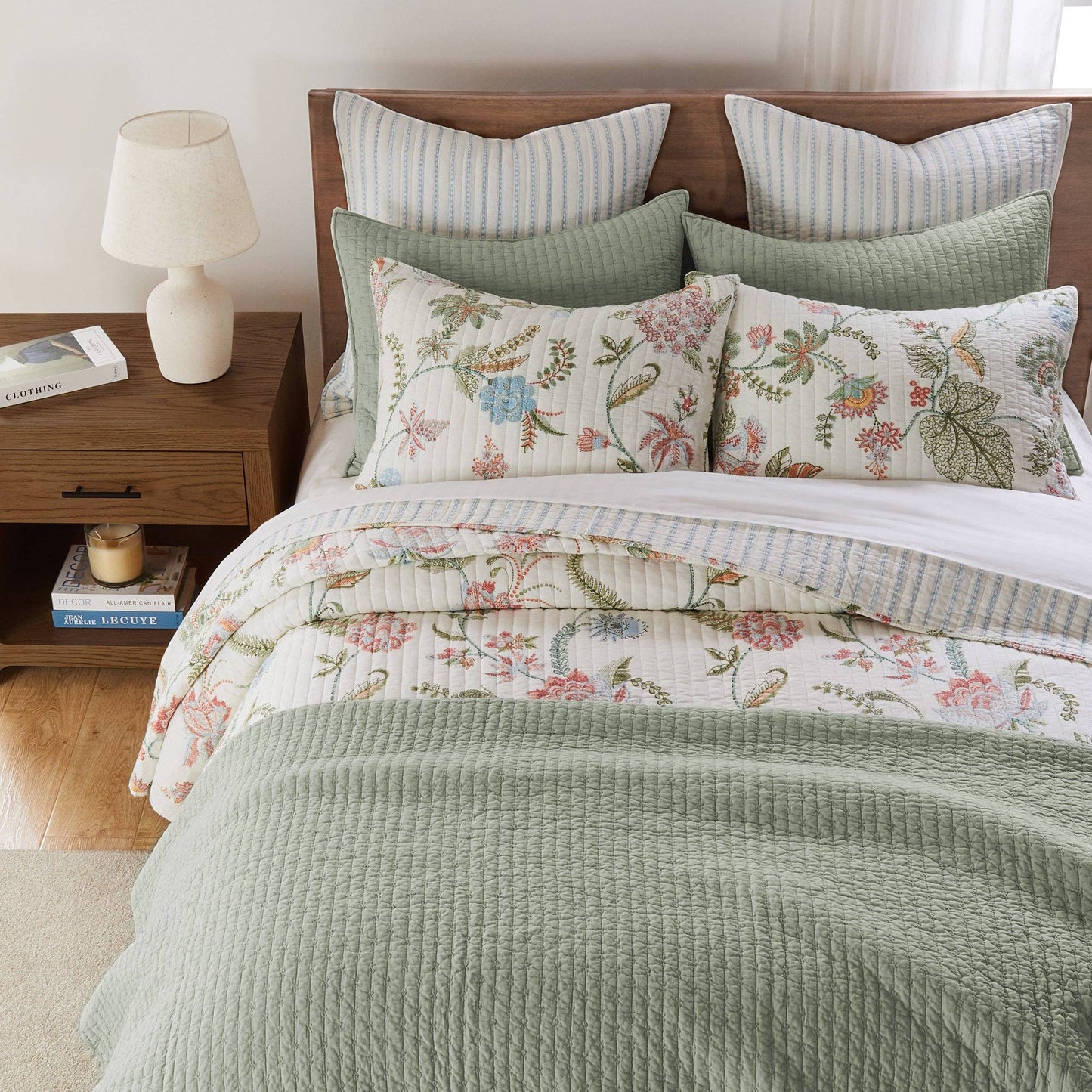 Levtex Home - Chantae Quilt Set: Multi / King