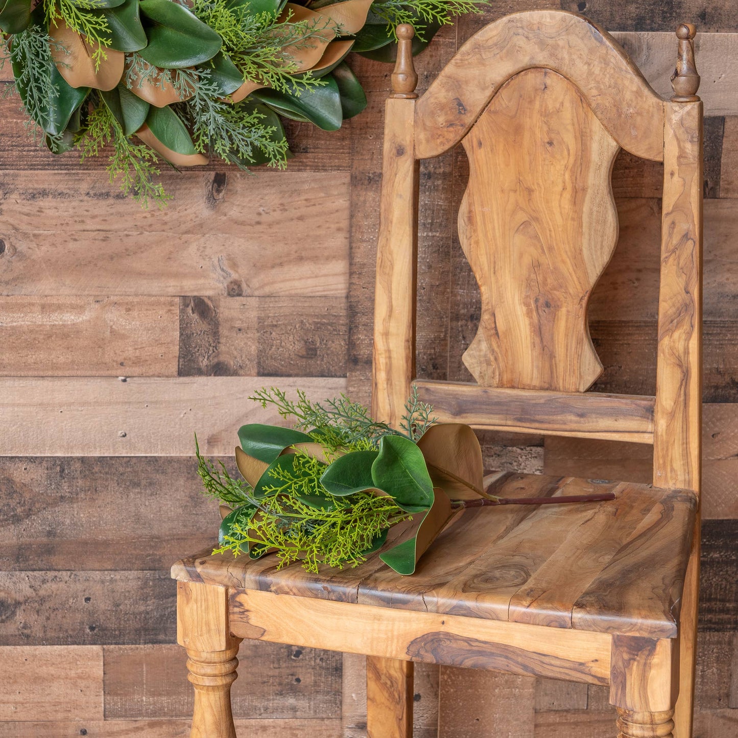 Mills Floral Company - Magnolia Evergreen Leaf Spray - 16 Inch