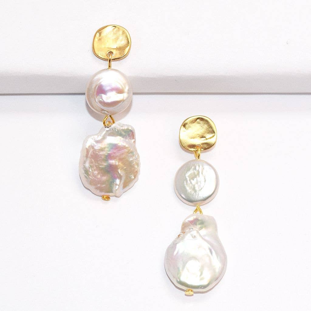 KARINE SULTAN - Genuine flat pearl linear drop earring: Gold