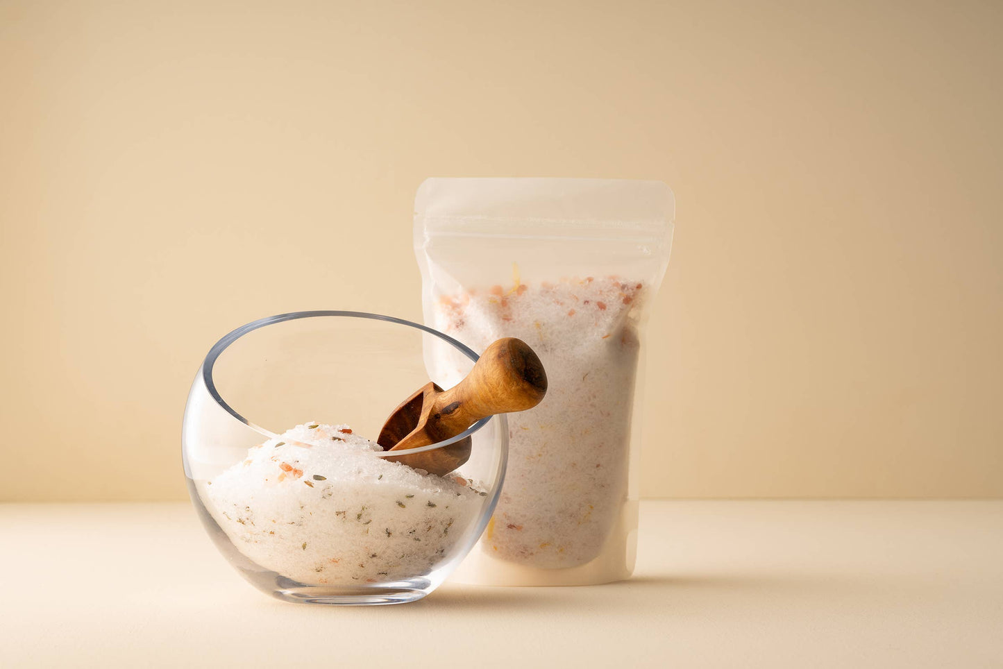 Element Tree Essentials - Epsom & Pink Himalayan Salt Soak: Mintal Clarity