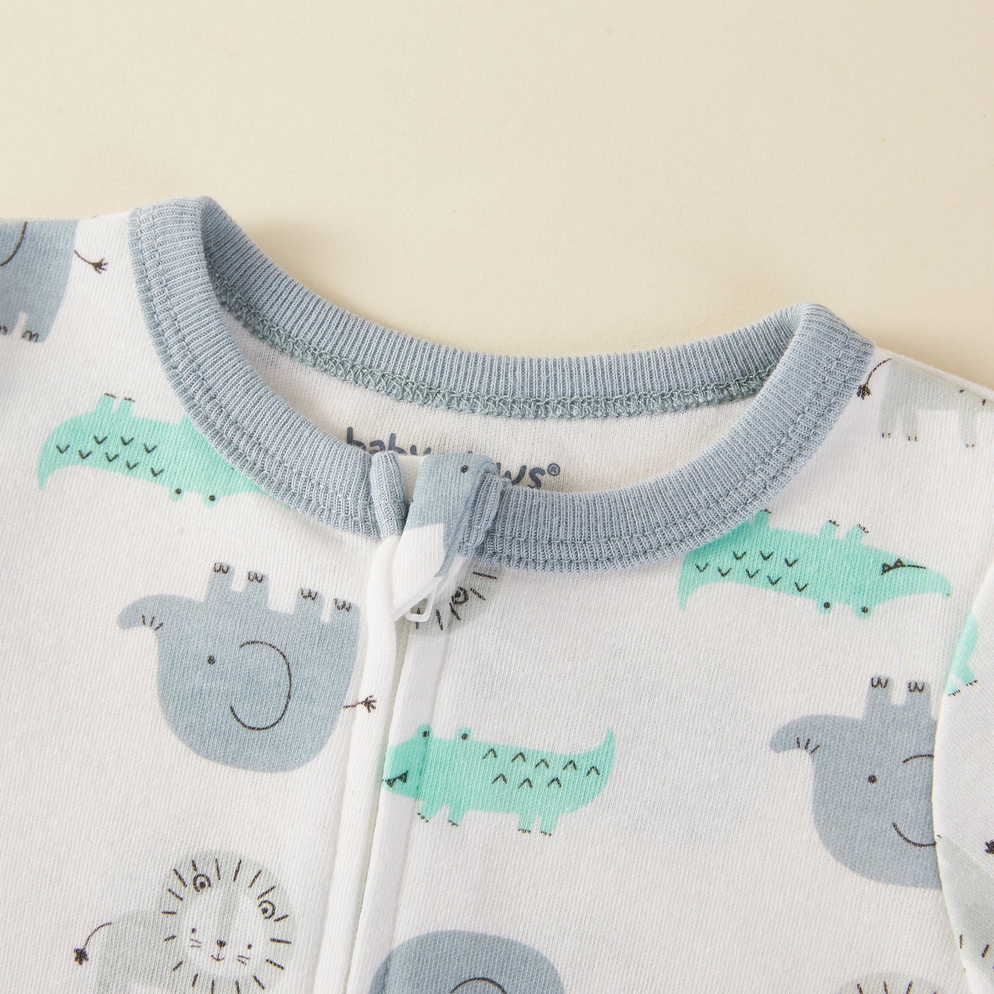 Lollipop Dreams - Safari Animals Pattern Zipper Footie Pajamas Romper: 6-9M