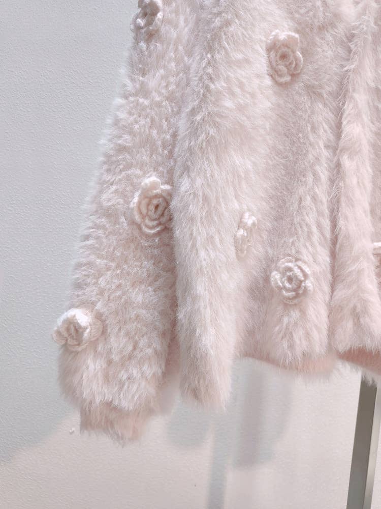 PEACH ACCESSORIES - SDK176 Super soft cardigan with roses: Pale Pink