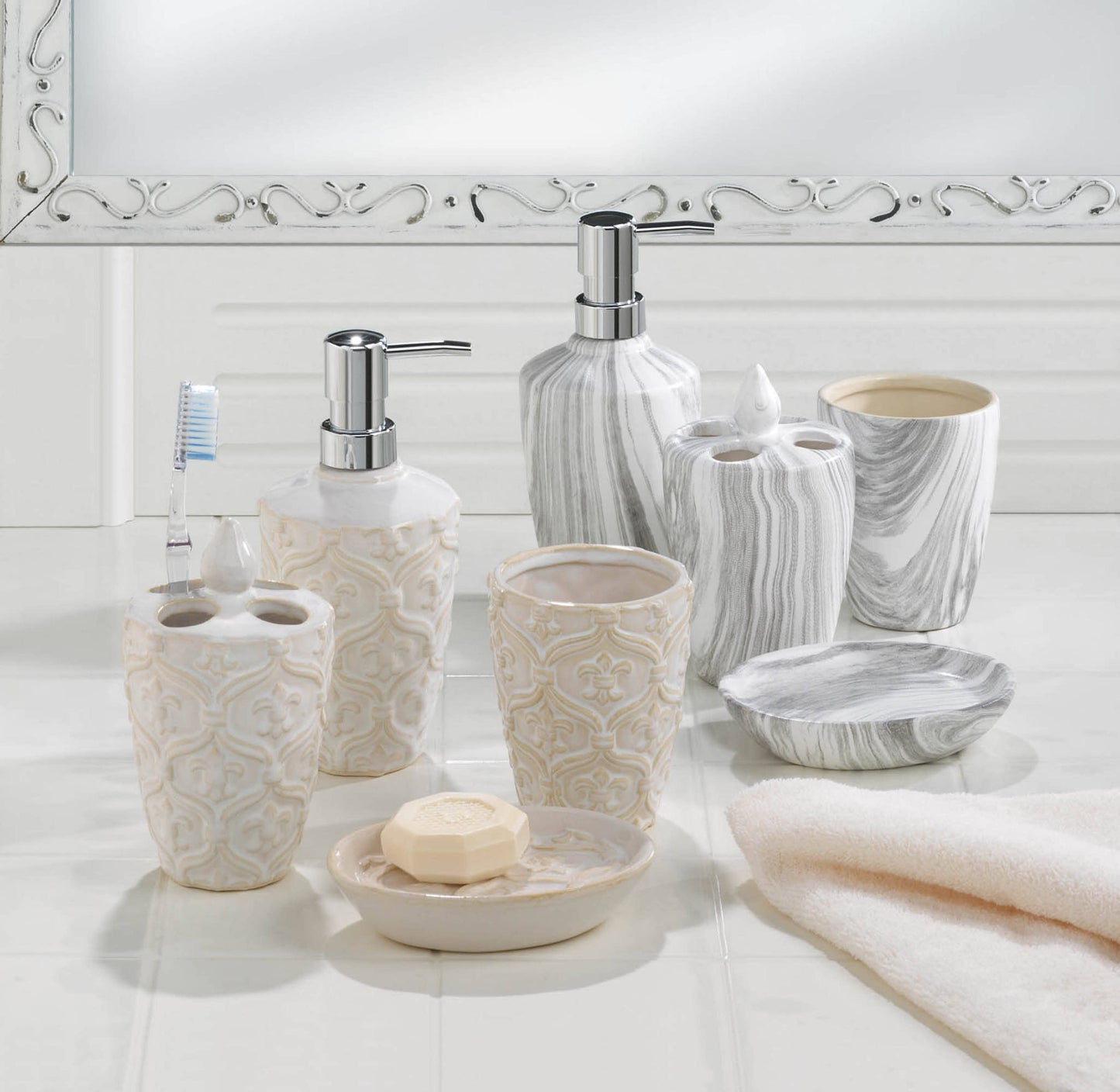 Zingz Home - Marble Printed Bath Accessory Set