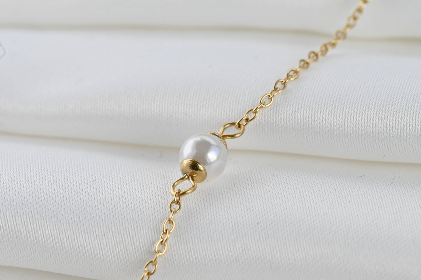 Blueyejewelry - Dainty Pearl Bracelets - 18k Gold Pearl Chain Bracelets: C. Full Pearl
