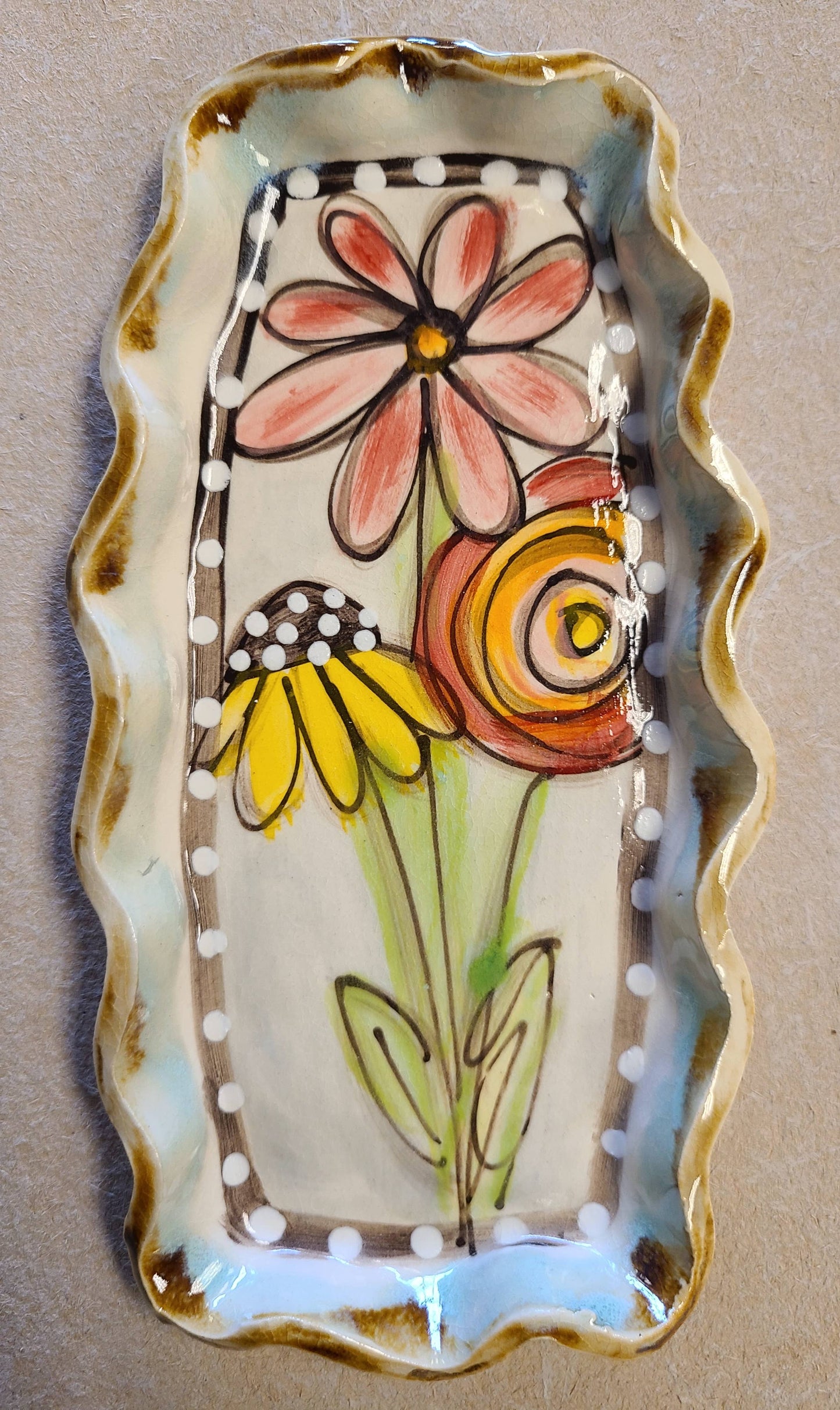 Heartfelt Traditions - Mint Dish (Drip Flowers)