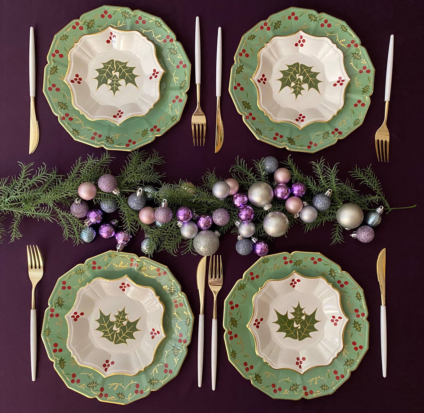 Eid Creations - 8 Noel Emerald Dinner Plates