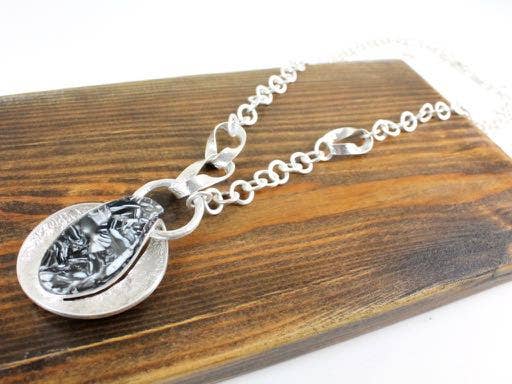 Pretty Persuasions - N20103 Statement Pendant Chain Link Necklace: 01 GD
