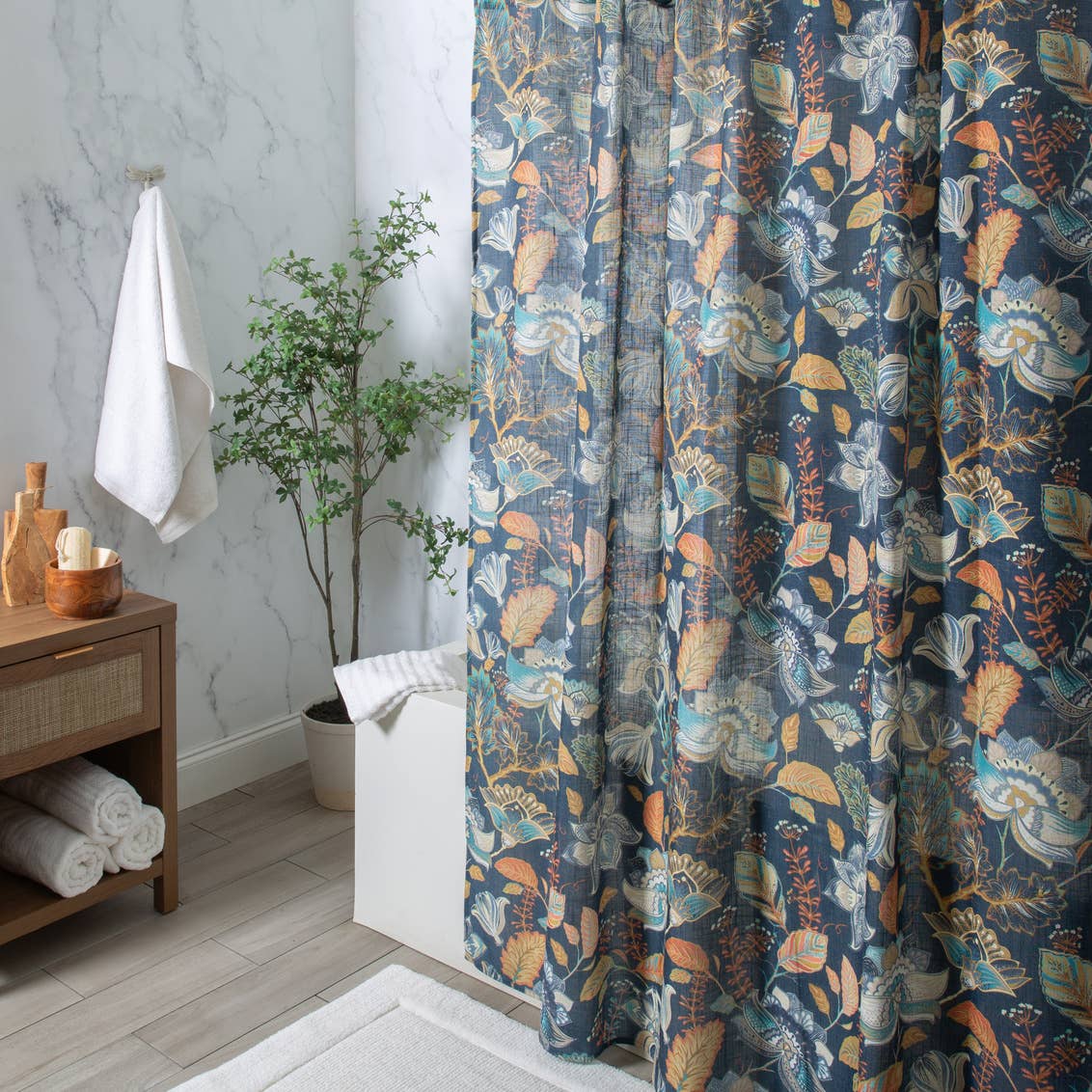 Moda at Home Enterprises, Ltd - BERWICK SHOWER CURTAIN