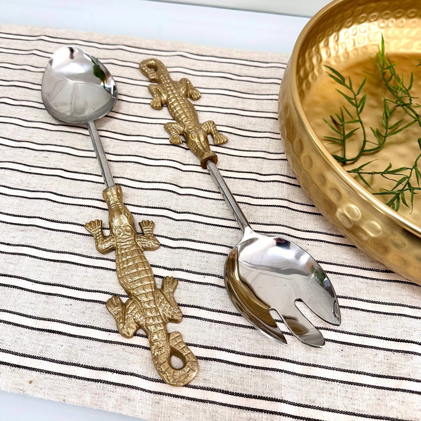 India Handicrafts Inc - 2-Piece Gold Alligator Servers