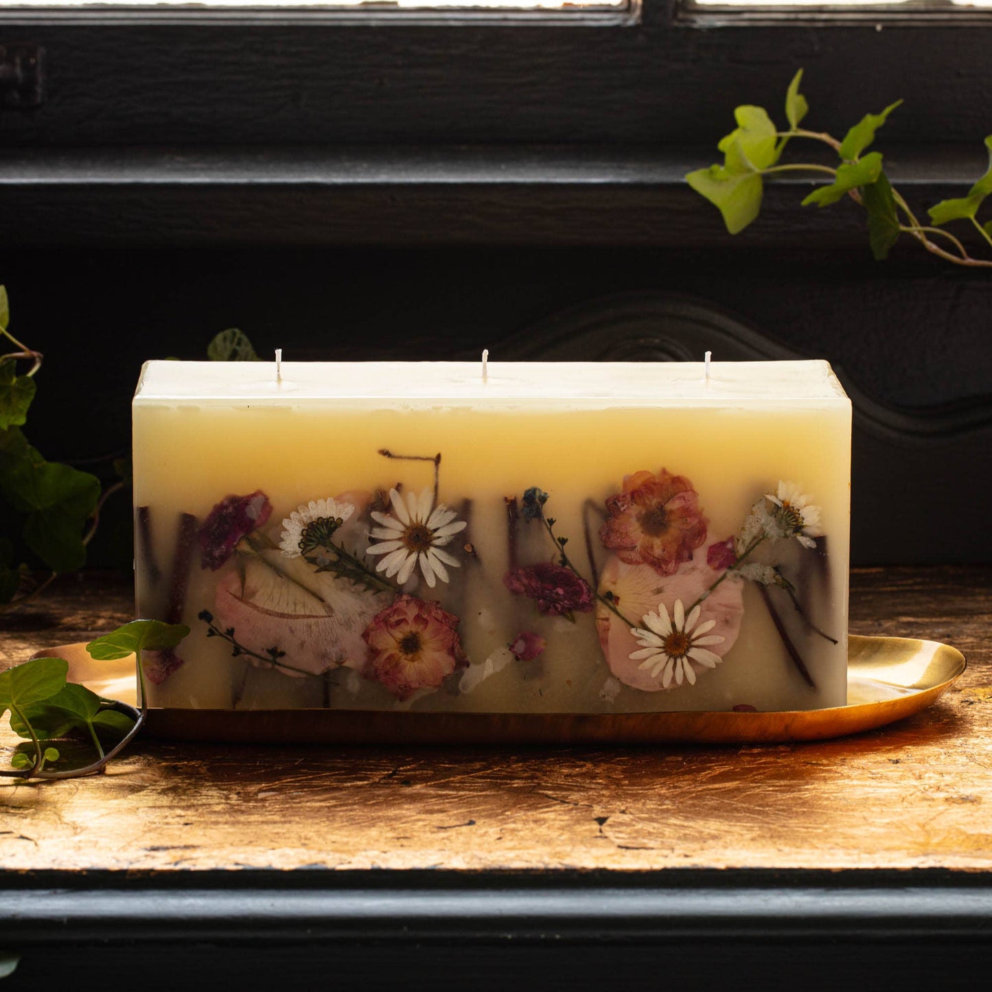 Rosy Rings - Brick Oval Gold Candle Plate