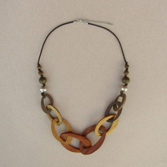 Katie and Company - Laurel Necklace