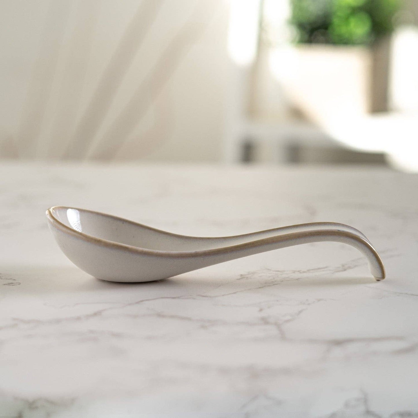 Urban Tokyo - 5.9"L Porcelain Soup Spoon White (10/240)