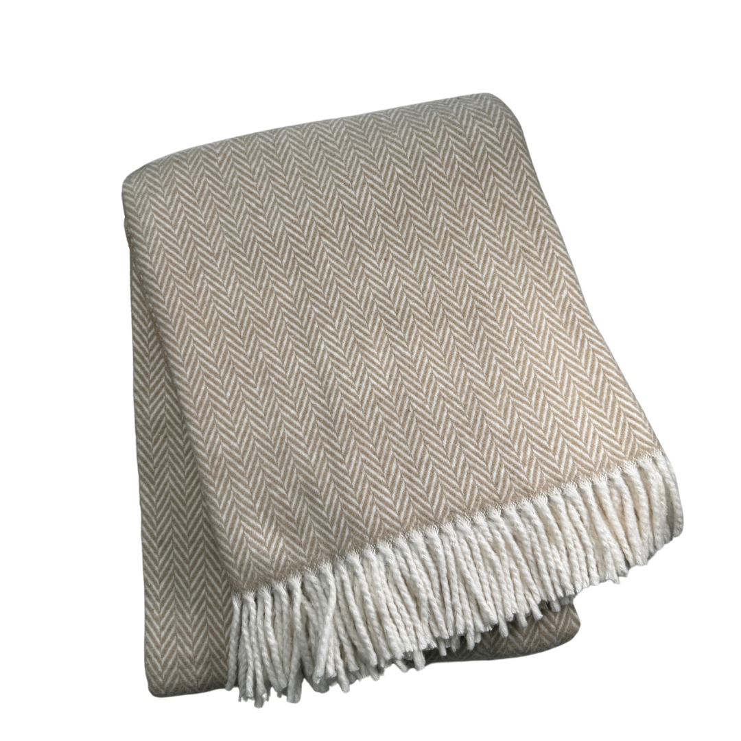 A Soft Idea - 355 - Herringbone Plush Throw: Cream