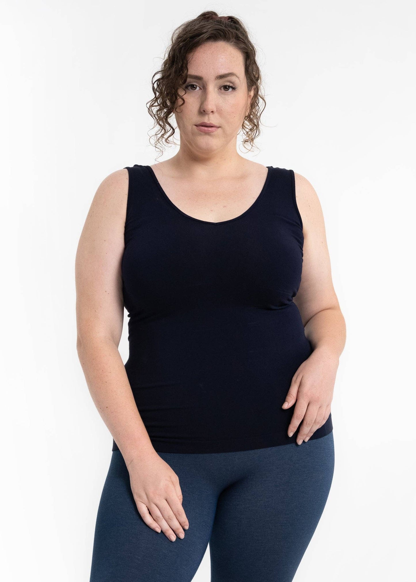 ELIETIAN - Reversible Tank - Curvy Fit: Neutral Grey