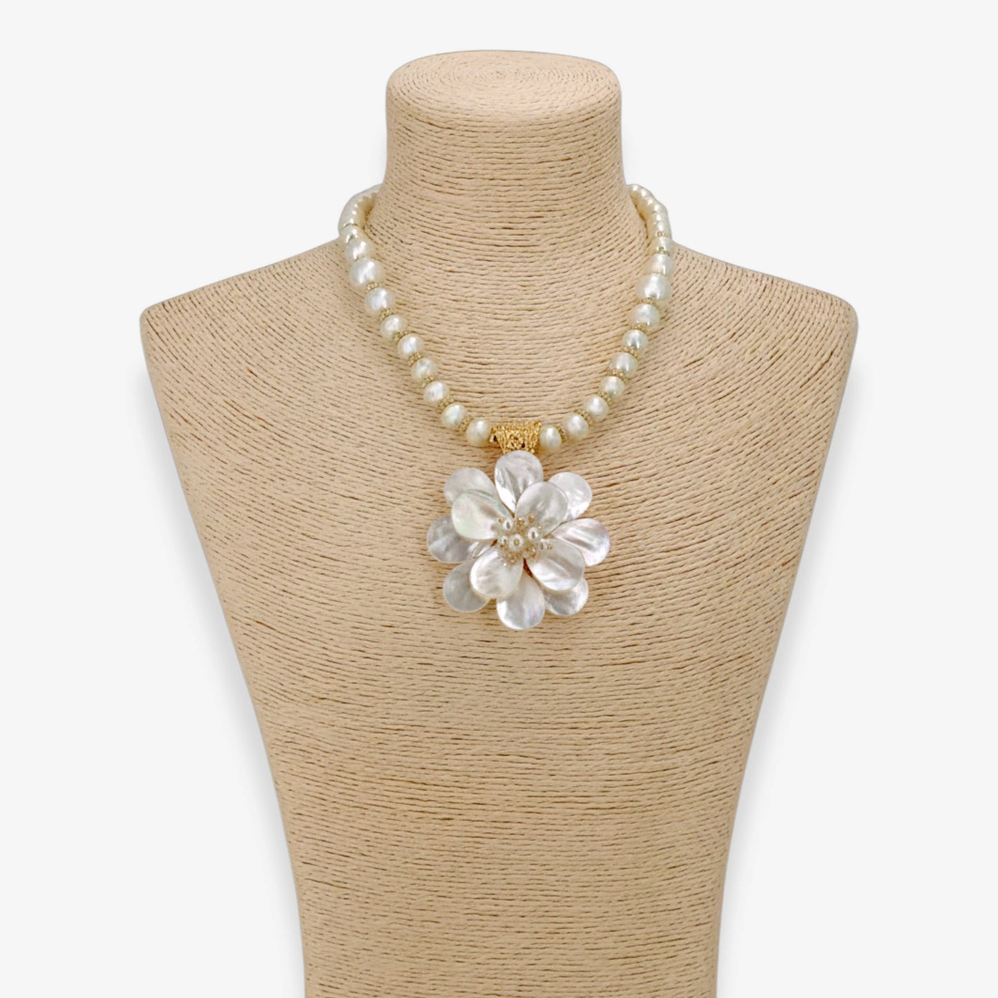 Bijoux Envie Statement Jewelry - Coastal Mother of Pearl Flower Necklace | Statement Jewelry