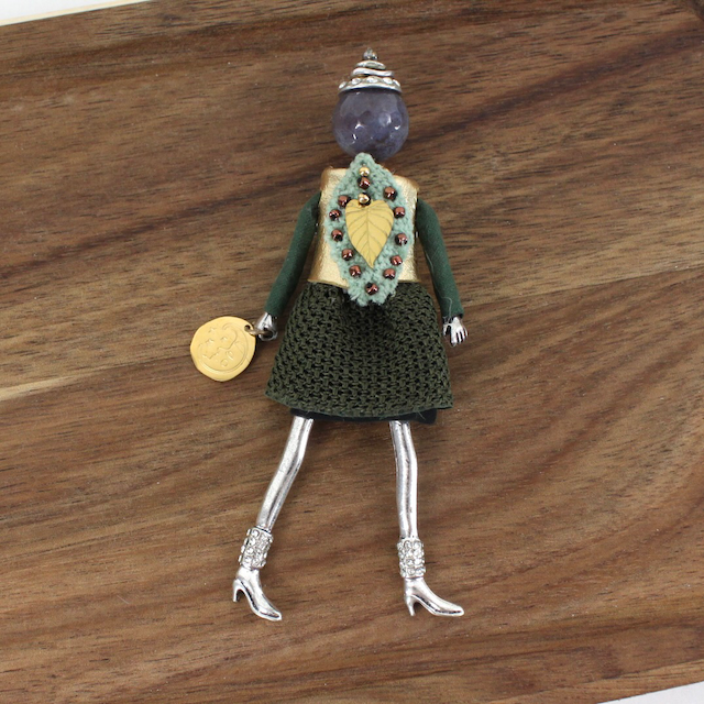 Pretty Persuasions - B24109B Stone Adorned French Doll Stainless Steel Brooch: 09 SL/COP Feather/Key Dress