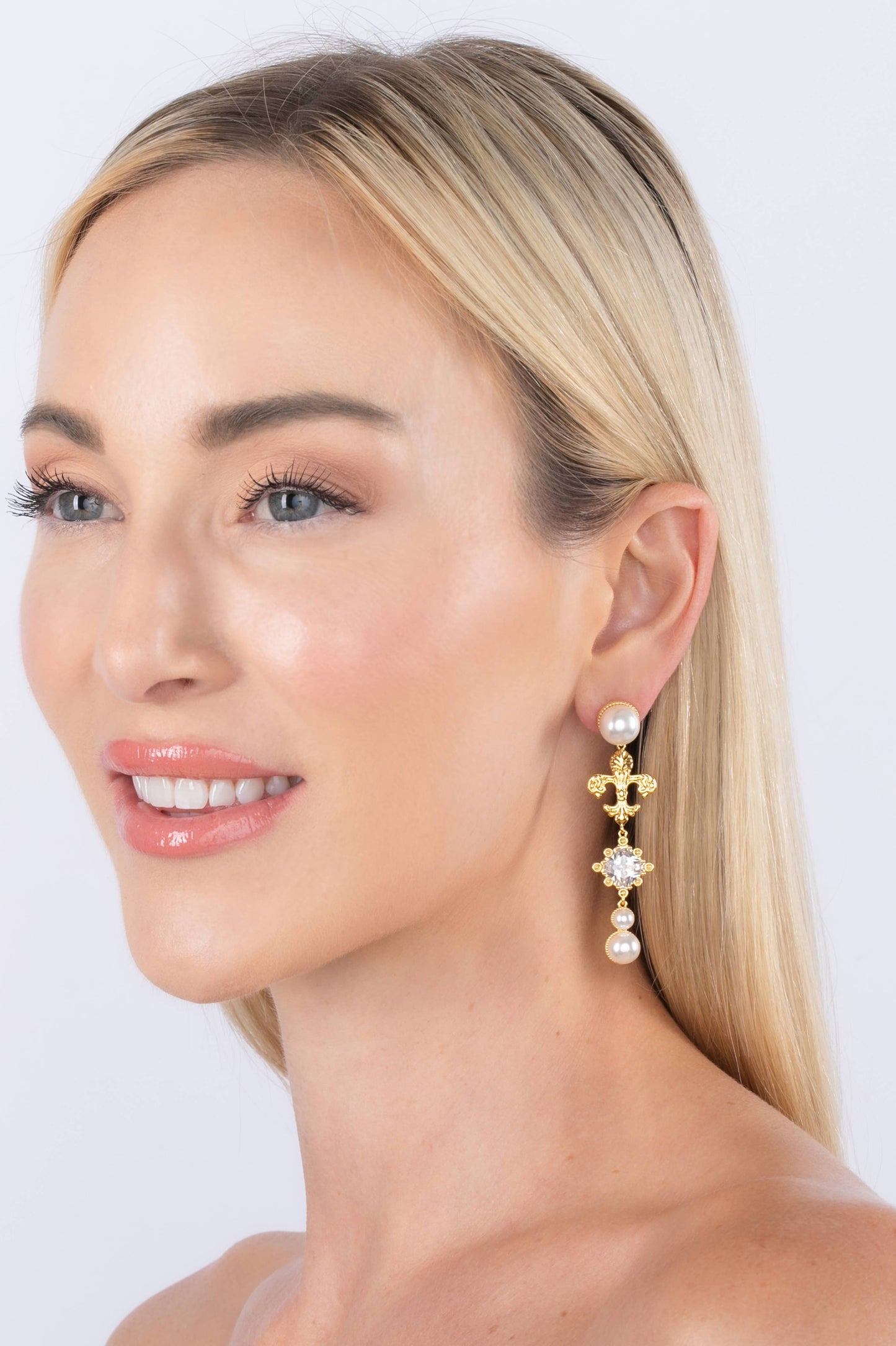 Eye Candy Los Angeles - Fluer De Lis Earrings