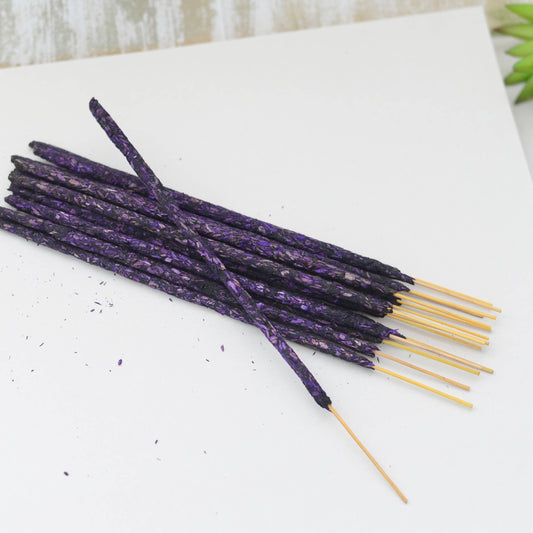 Auxilium Curations, LLC - Lavender Smudge Incense Sticks 16 sticks 