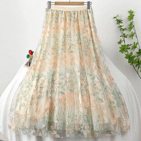 PEACH ACCESSORIES - SK119 Delicate flowers embellished skirts: Cream